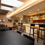 Girassol - 4* فونشال