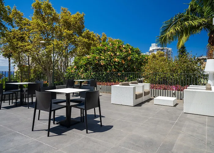 酒店 吉拉索尔套房酒店